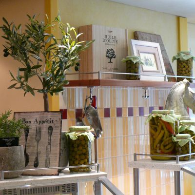 Kunstpflanzen – Arosa – Bueffetdekoration Stella
